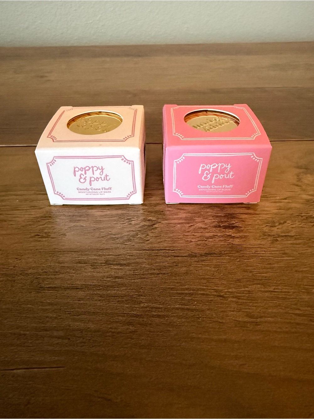 Poppy & Pout Candy Cane Fluff Moisturizing Lip Mask and Lip Scrub